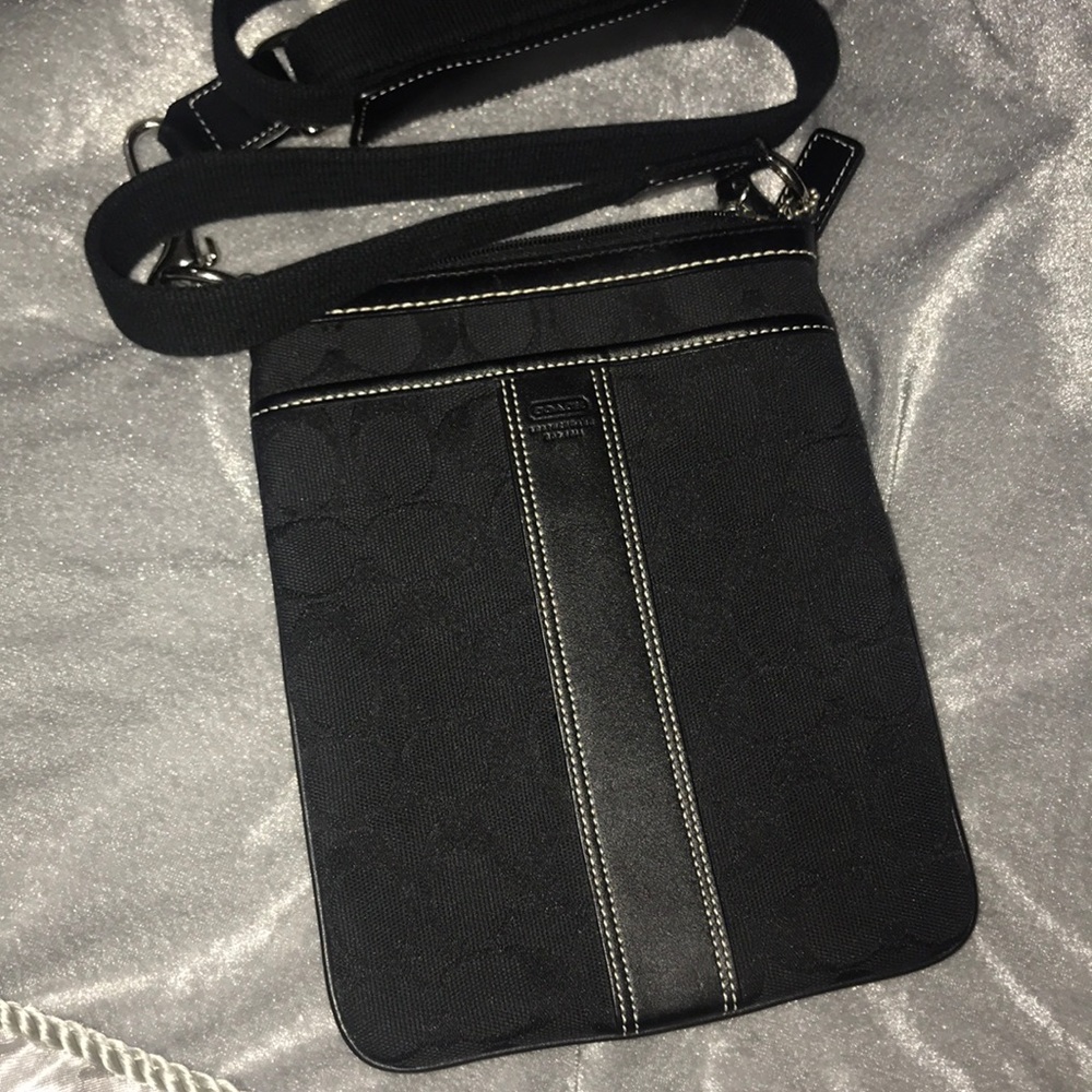 Authentic Coach Messenger Bag